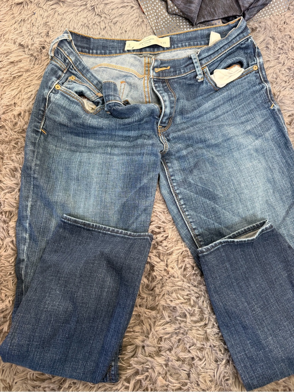 Abercrombie & Fitch Women’s Light-Mid Blue Straight Leg Jeans